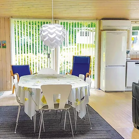 Amazing In Aabenraa With Sauna * Loddenhoj
